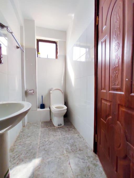 The Crooner Lounge Apartment Nairobi Luaran gambar