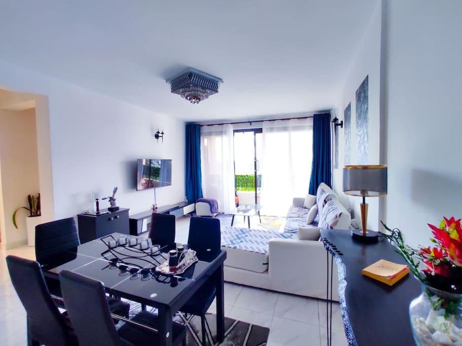 The Crooner Lounge Apartment Nairobi Luaran gambar